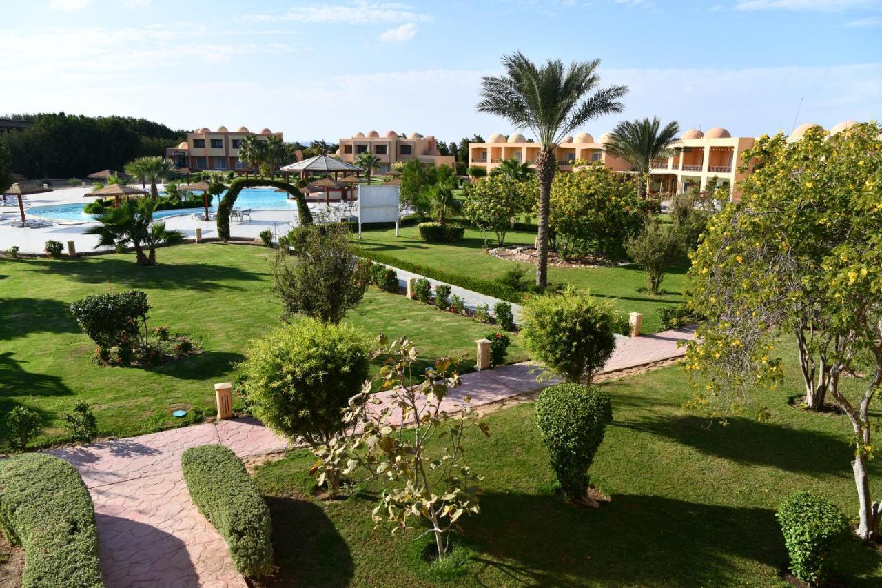 Wadi Lahmy Azur Resort - Soft All-Inclusive Abū Ghuşūn Екстериор снимка