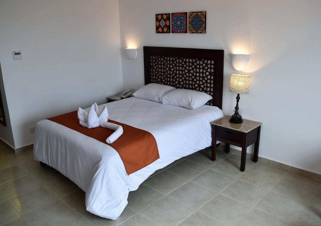 Wadi Lahmy Azur Resort - Soft All-Inclusive Abū Ghuşūn Екстериор снимка